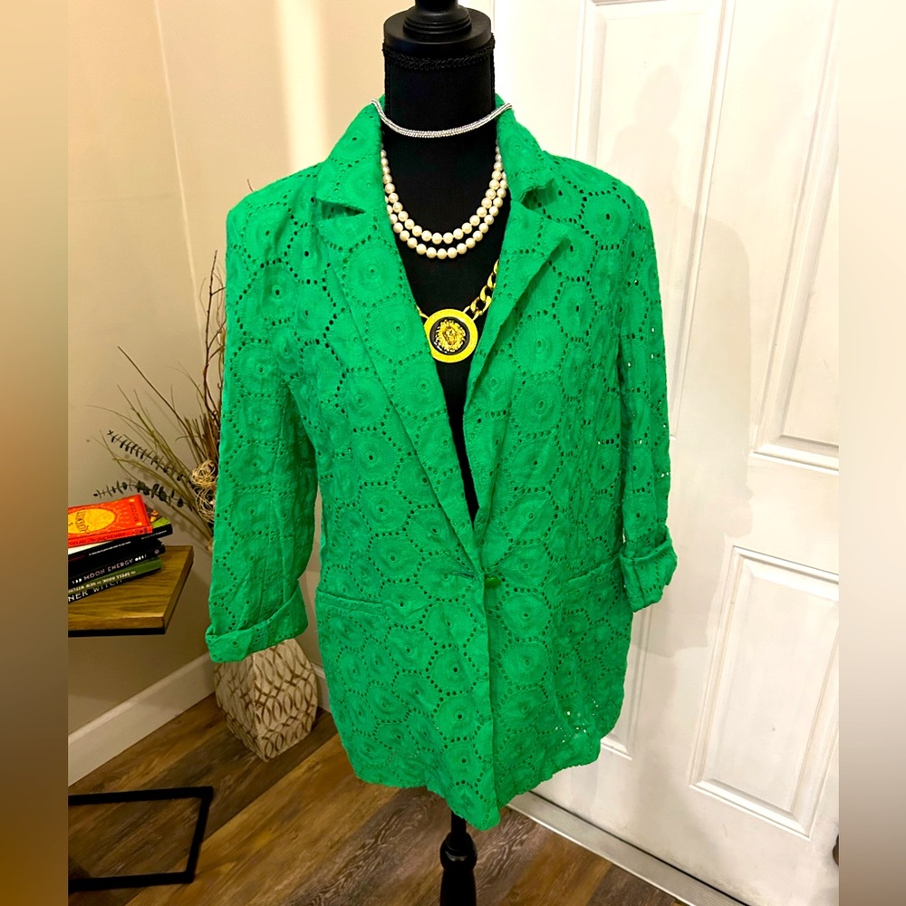 Lightweight casual blazer